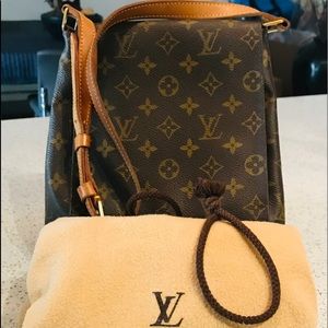 Louis Vuitton Musette Salsa Bag .....PRICE FIRM!